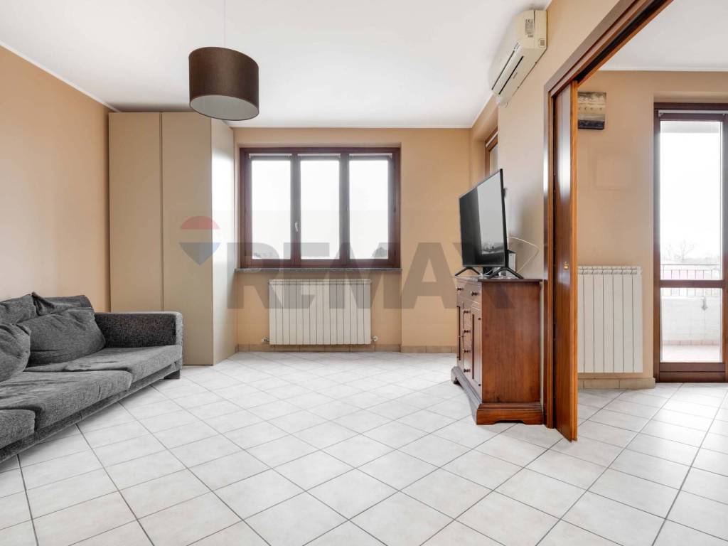 Appartamento a Cassano magnago in via friuli, 8 - Foto 3