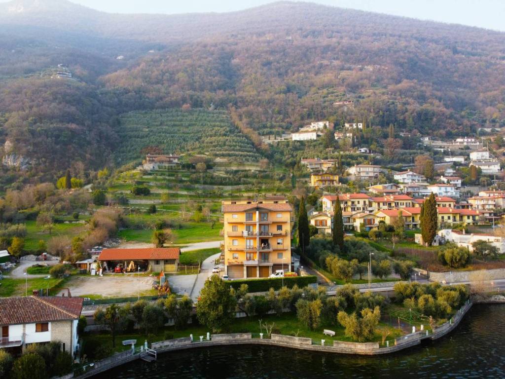 Appartamento a Predore in via Sarnico, 76 - Foto 3