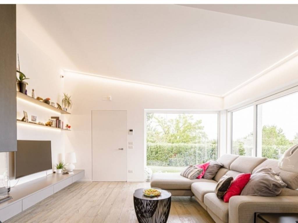 Villa a Reggio emilia in Via Ferruccio Ferrari - Foto 2