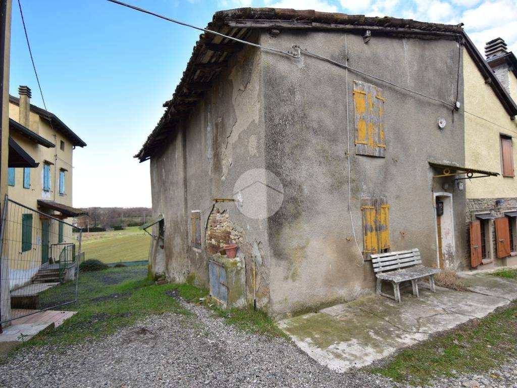 Casa indipendente a Salsomaggiore terme in VIA SAN NICOMEDE, 48 - Foto 3