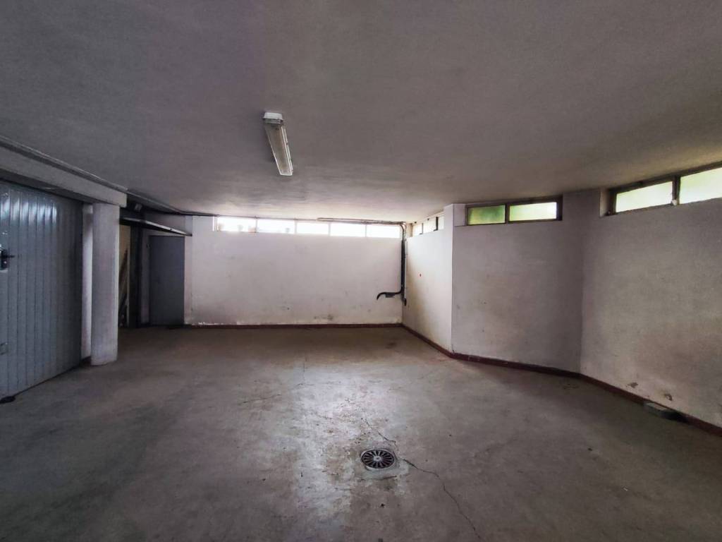 Box / garage a Vinovo in Via Bardonecchia - Foto 2
