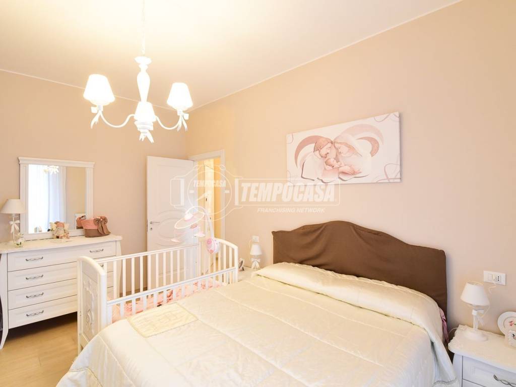 Appartamento a Cantù in Via Andrea Alciato - Foto 2