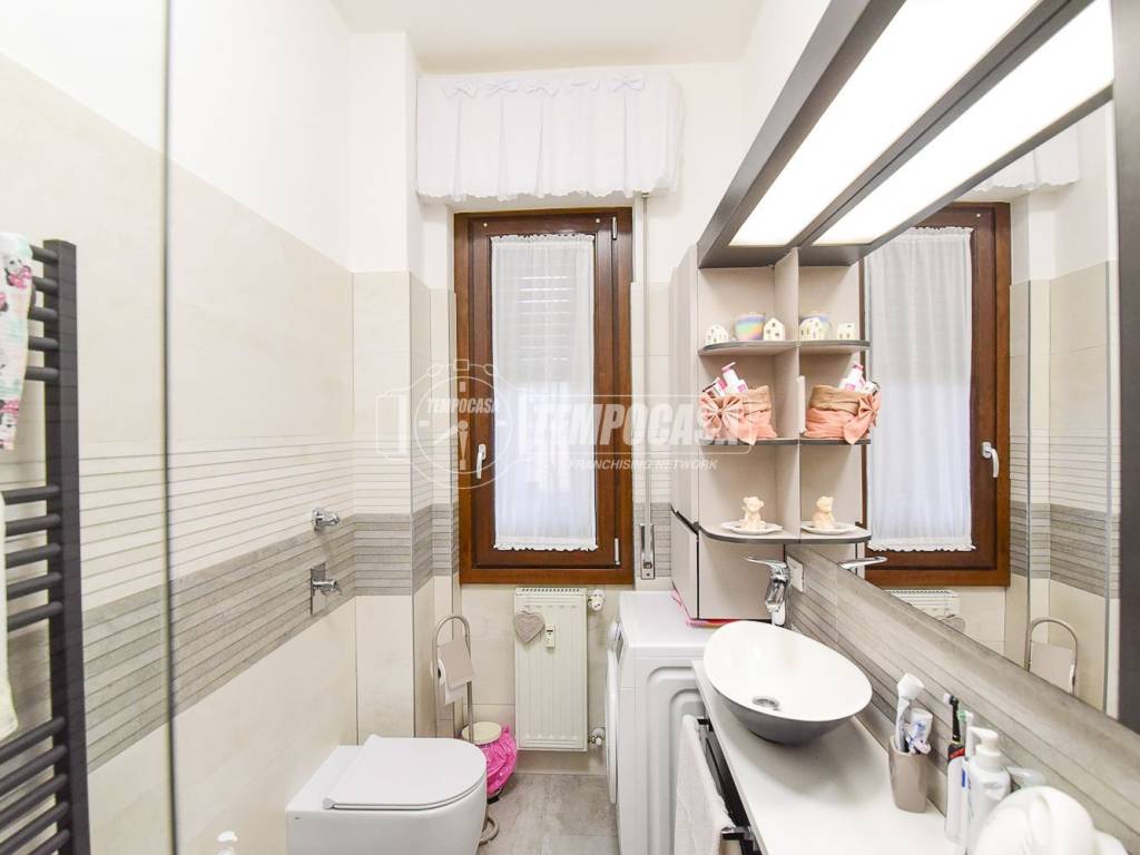 Appartamento a Cantù in Via Andrea Alciato - Foto 4