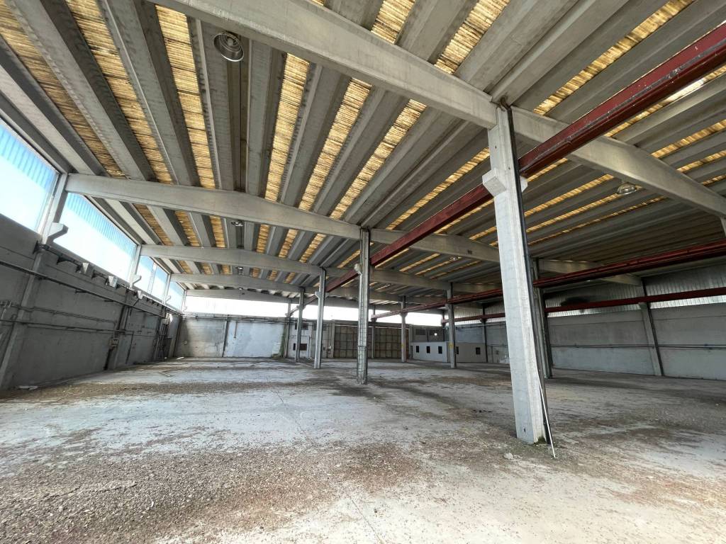 Immobile a Pieve porto morone in Via delle Barazzine, 4 - Foto 2