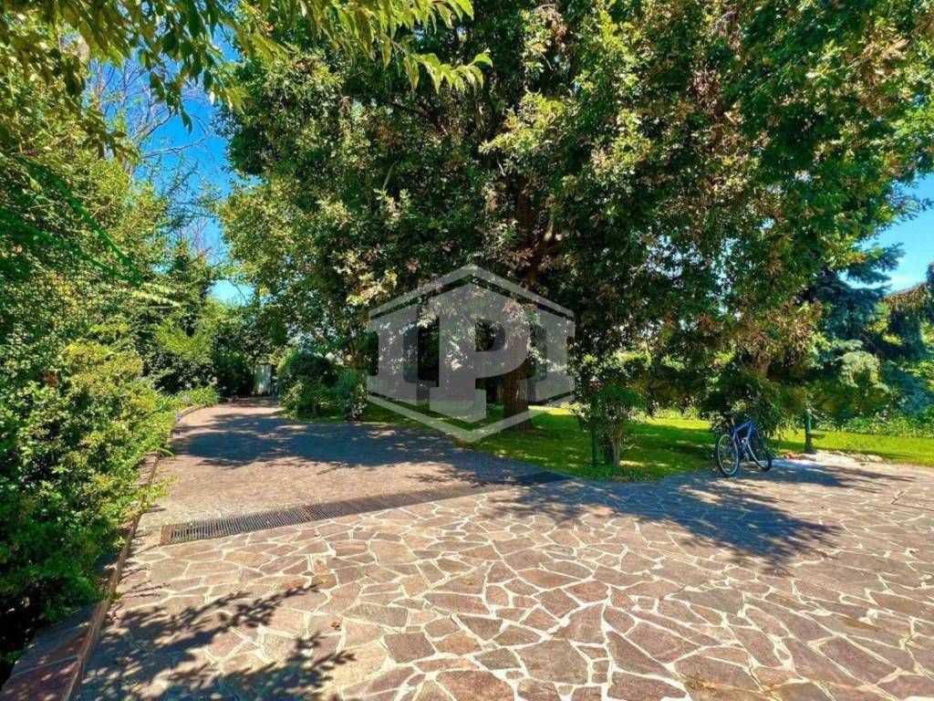 Villa a Pozzuoli in Via Monteruscello - Foto 2