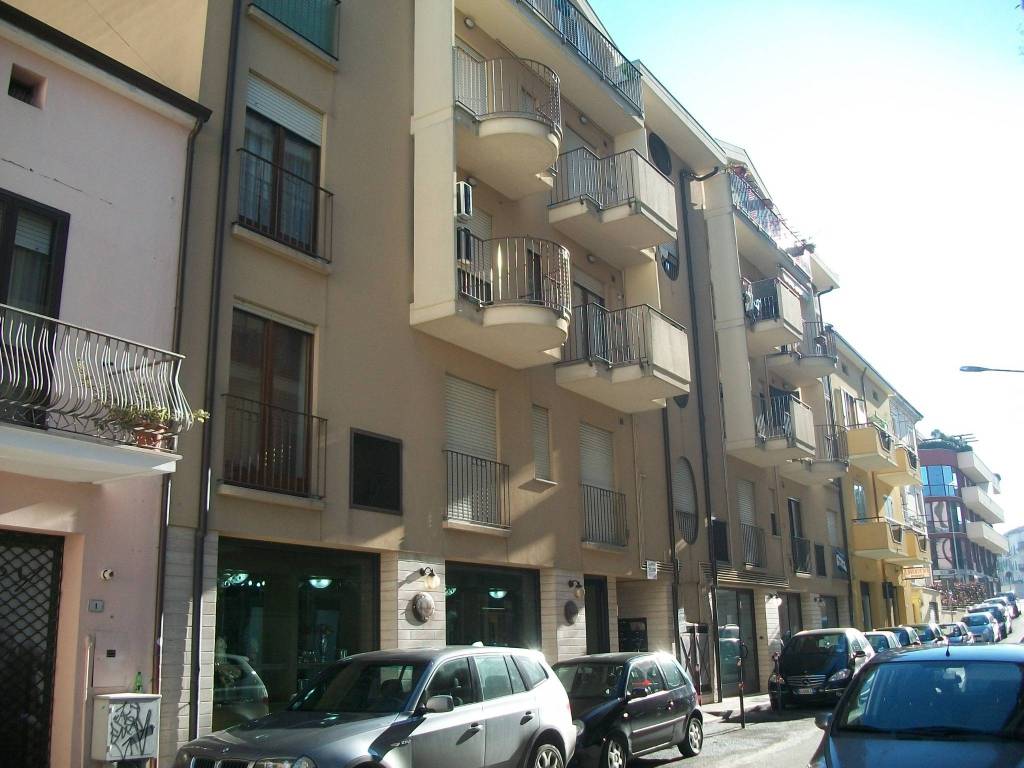 Box / garage a Lanciano in Via Mario Bianco - Foto 4
