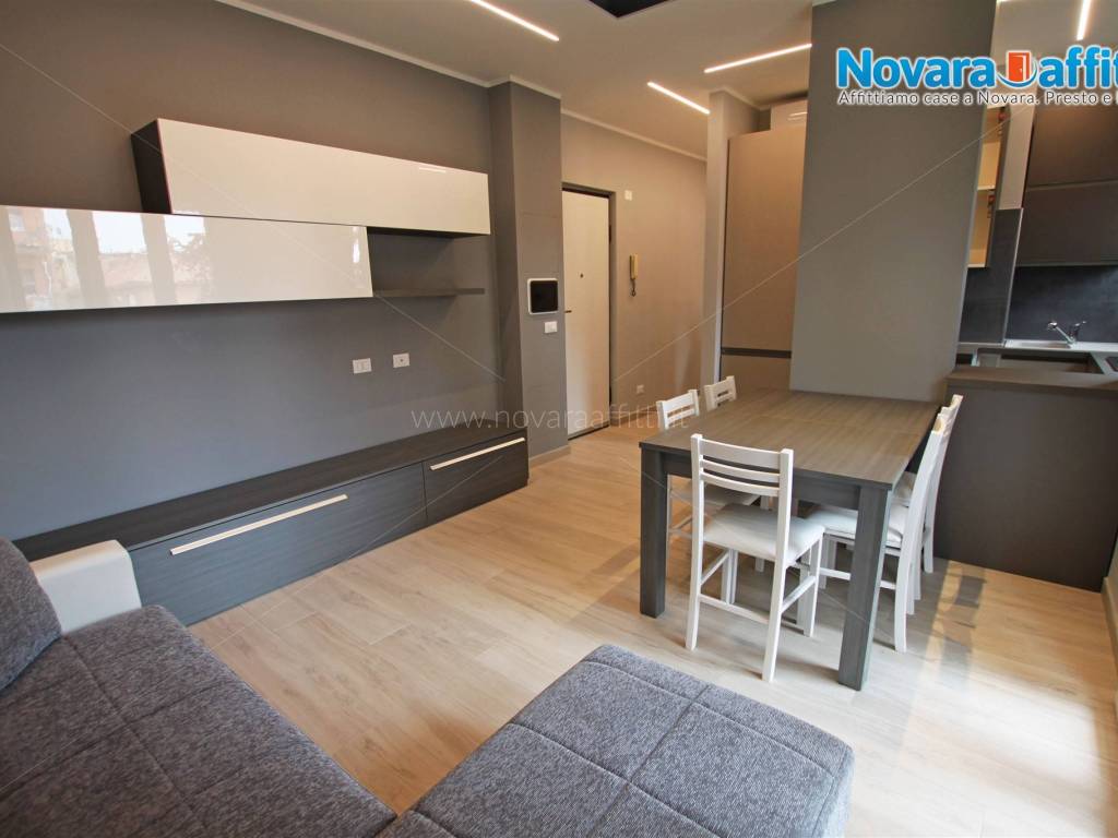 Appartamento a Novara in Via Monte Grappa - Foto 3
