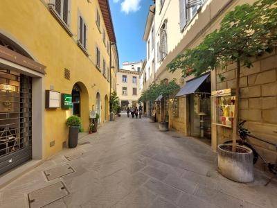 Appartamento a Arezzo in Piazza San Jacopo - Foto 3