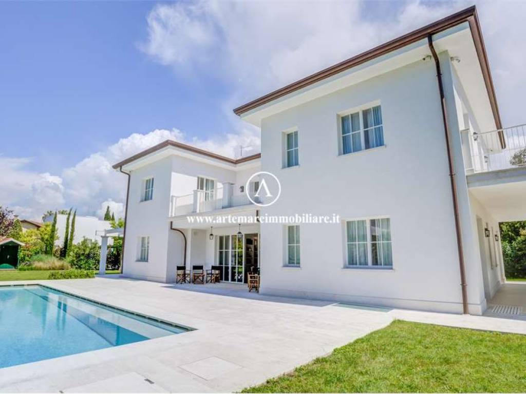 Villa a Forte dei marmi in Via AMENDOLA - Foto 3
