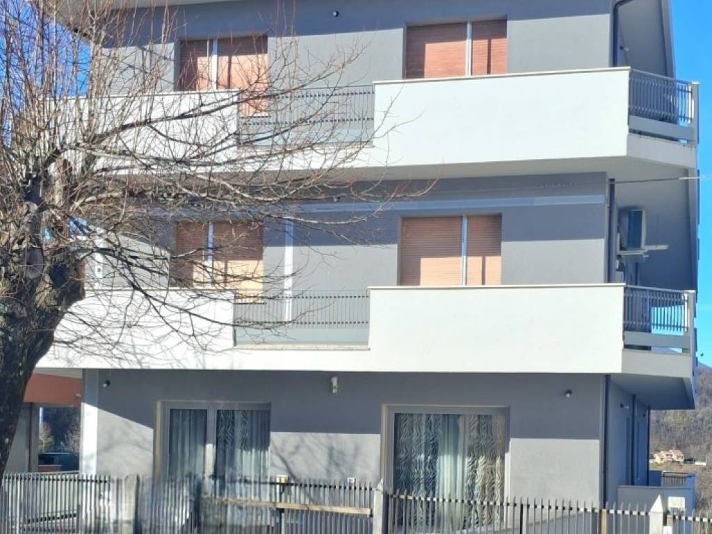 Appartamento a Montebello di bertona in Viale ALDO MORO - Foto 3