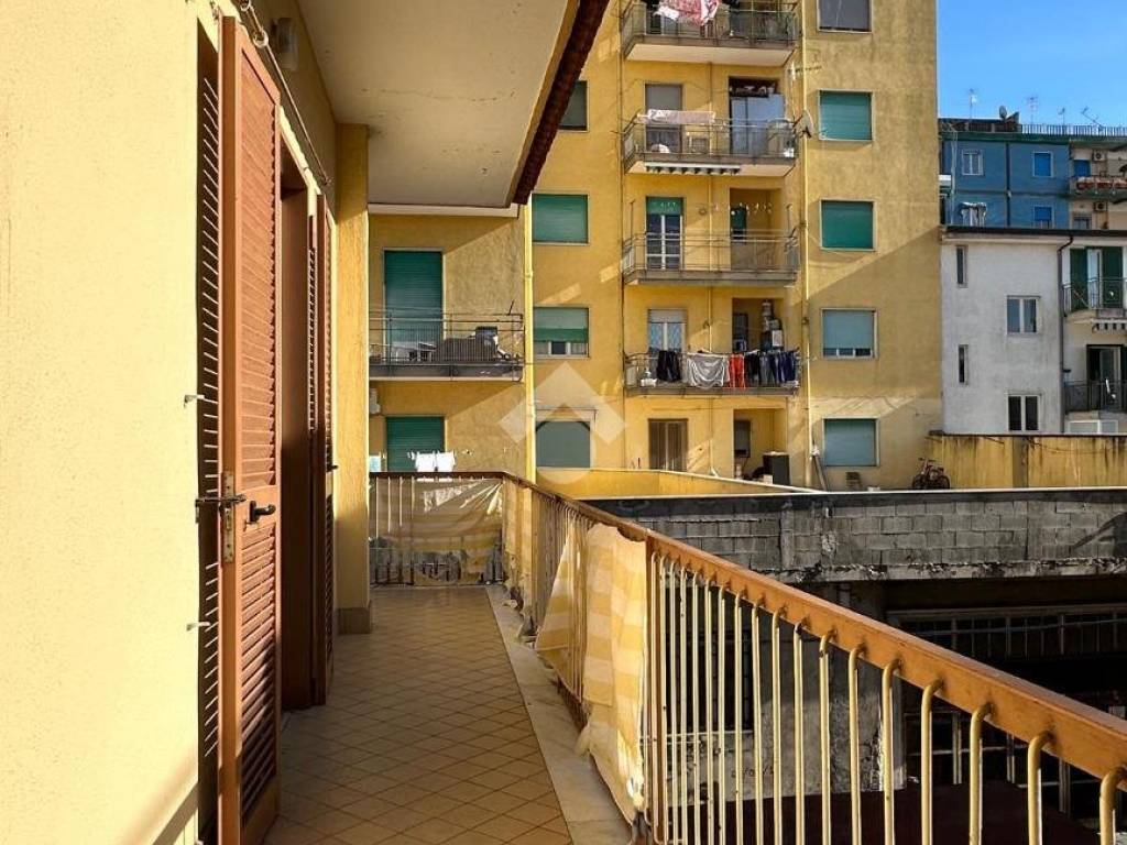 Villa a Giugliano in campania in Via A. Volta, 8 - Foto 5