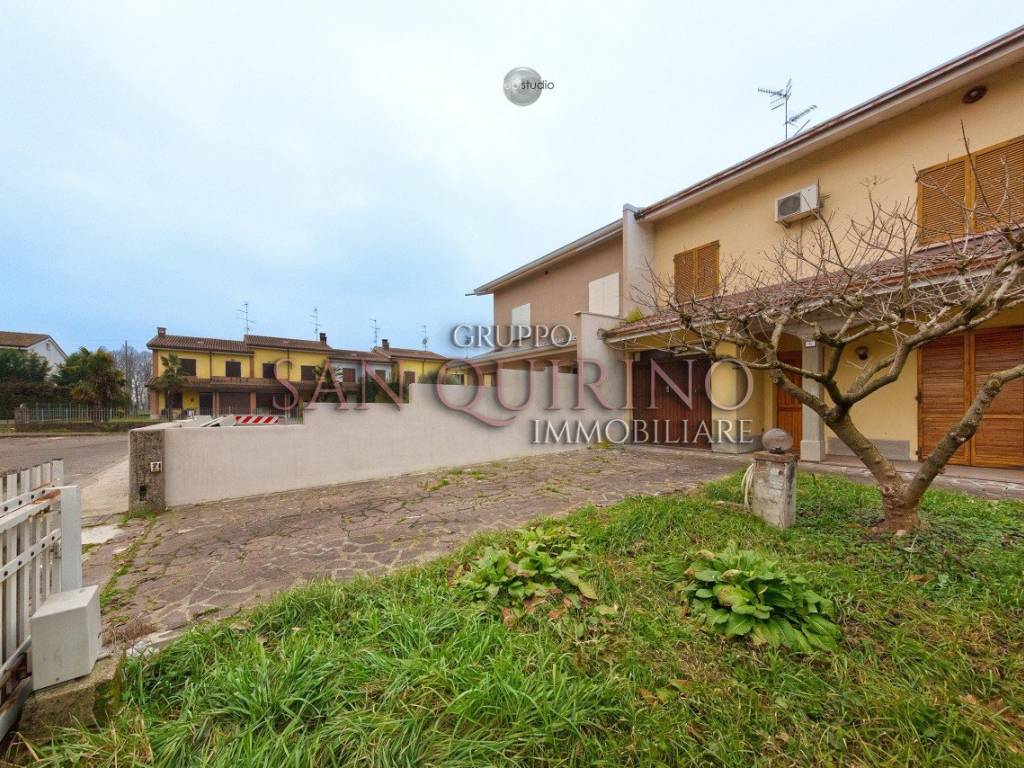 Villetta a schiera a Guastalla in Via A. e A. Simonazzi, 6 - Foto 2