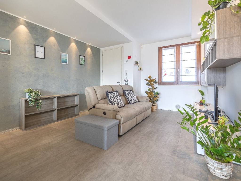 Villa a Montecalvo in foglia in Via Giacomo Brodolini, 15 - Foto 4