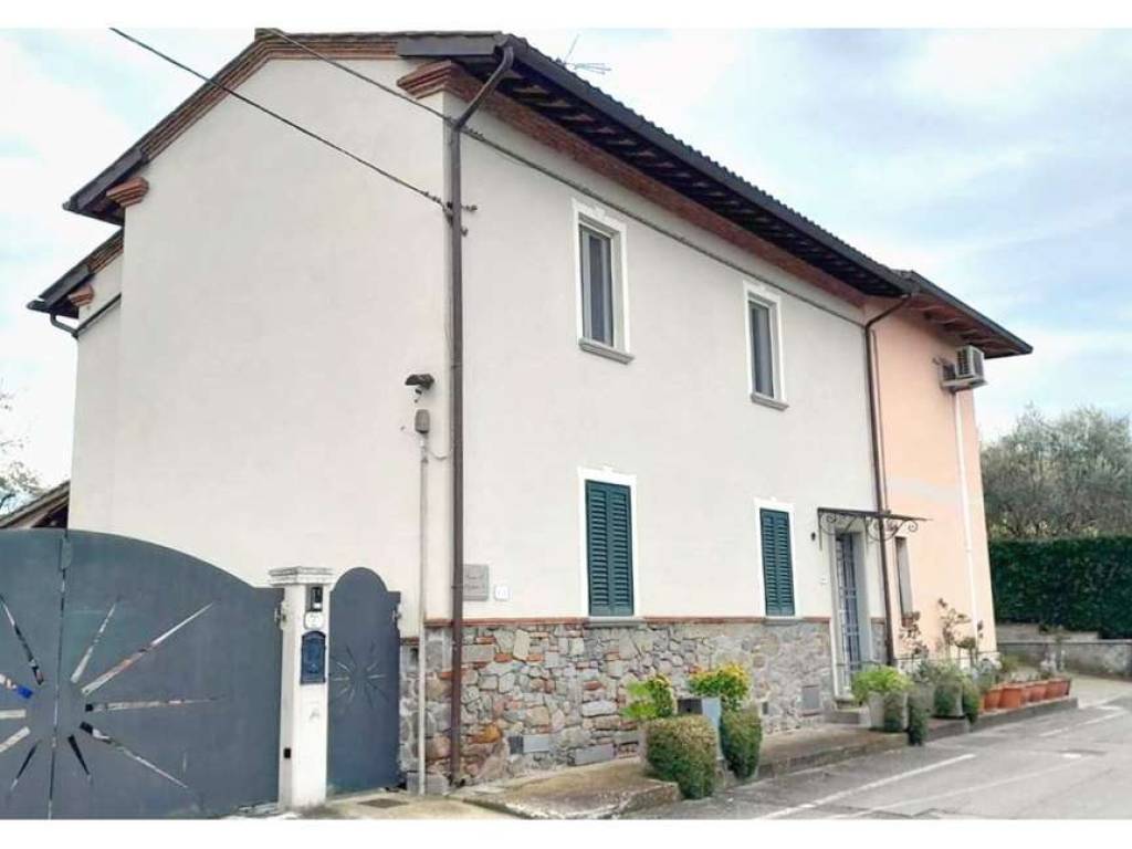 Villa a Larciano in Via Corsini - Foto 2