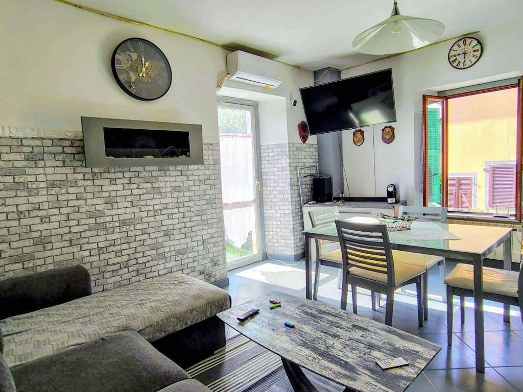 Appartamento a Sarzana in Via Madonna dei Mari, 3 - Foto 2