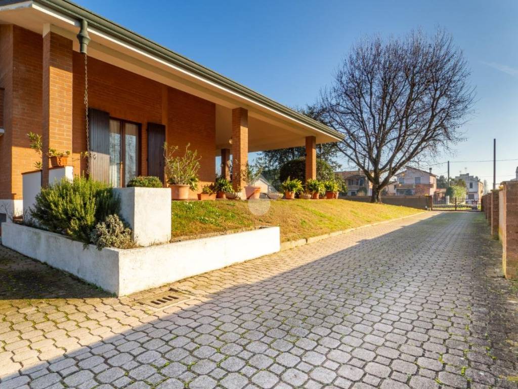 Villa a Ferrara in Via Pontegradella, 671 - Foto 4