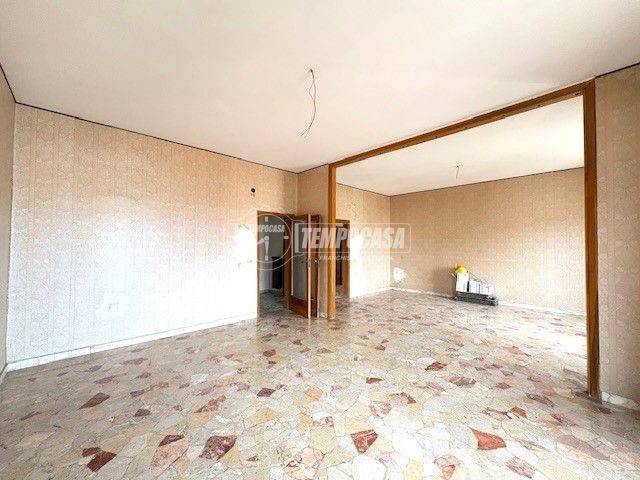 Appartamento a Foggia in Via Alessandro Manzoni - Foto 3