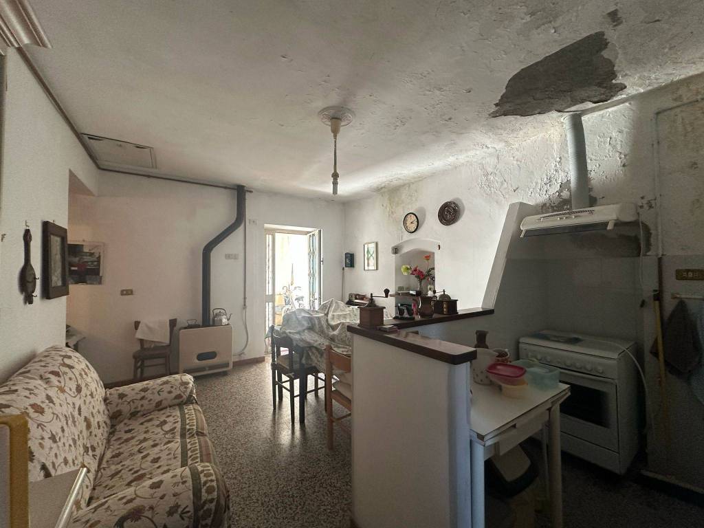 Appartamento a Sarzana in Via Paolo Diana - Foto 3