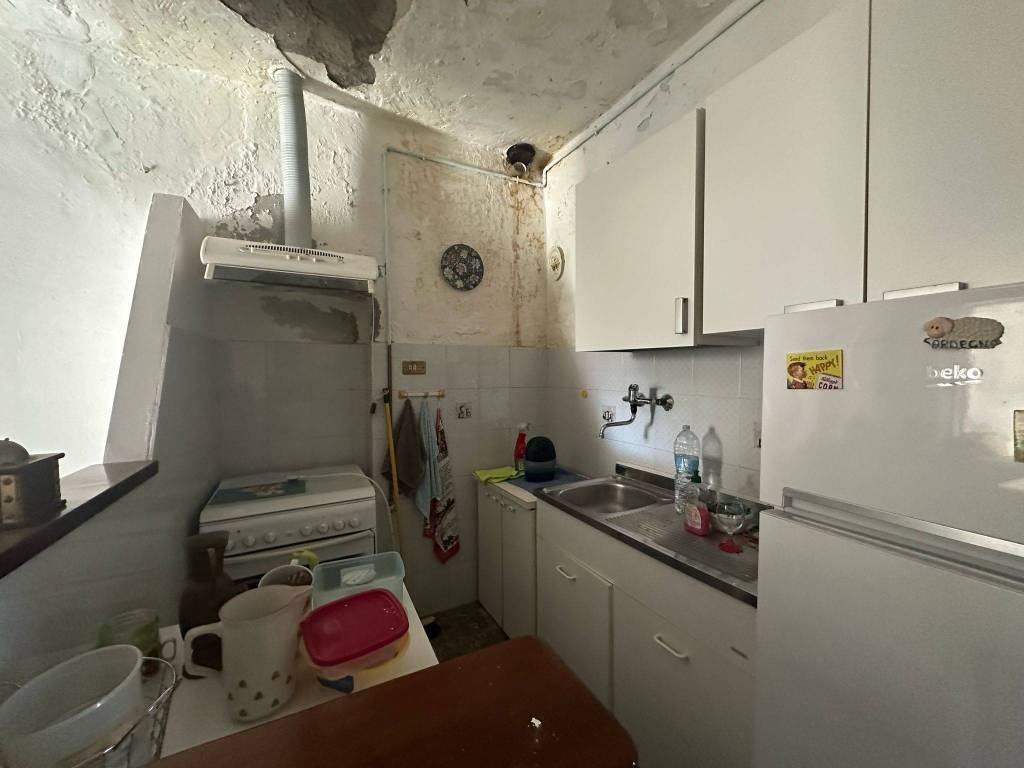 Appartamento a Sarzana in Via Paolo Diana - Foto 4