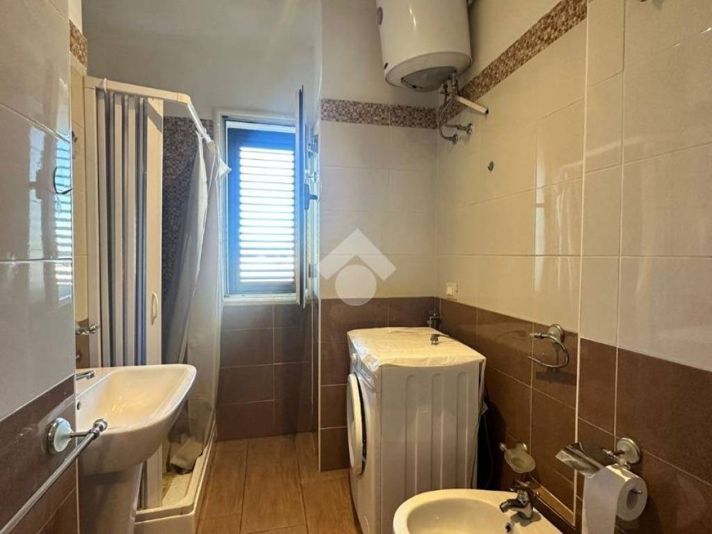 Appartamento a Crotone in Via Della resistenza - Foto 5