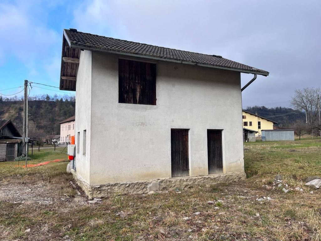 Rustico / casale a Alpago in Via Monte Cavallo - Foto 2