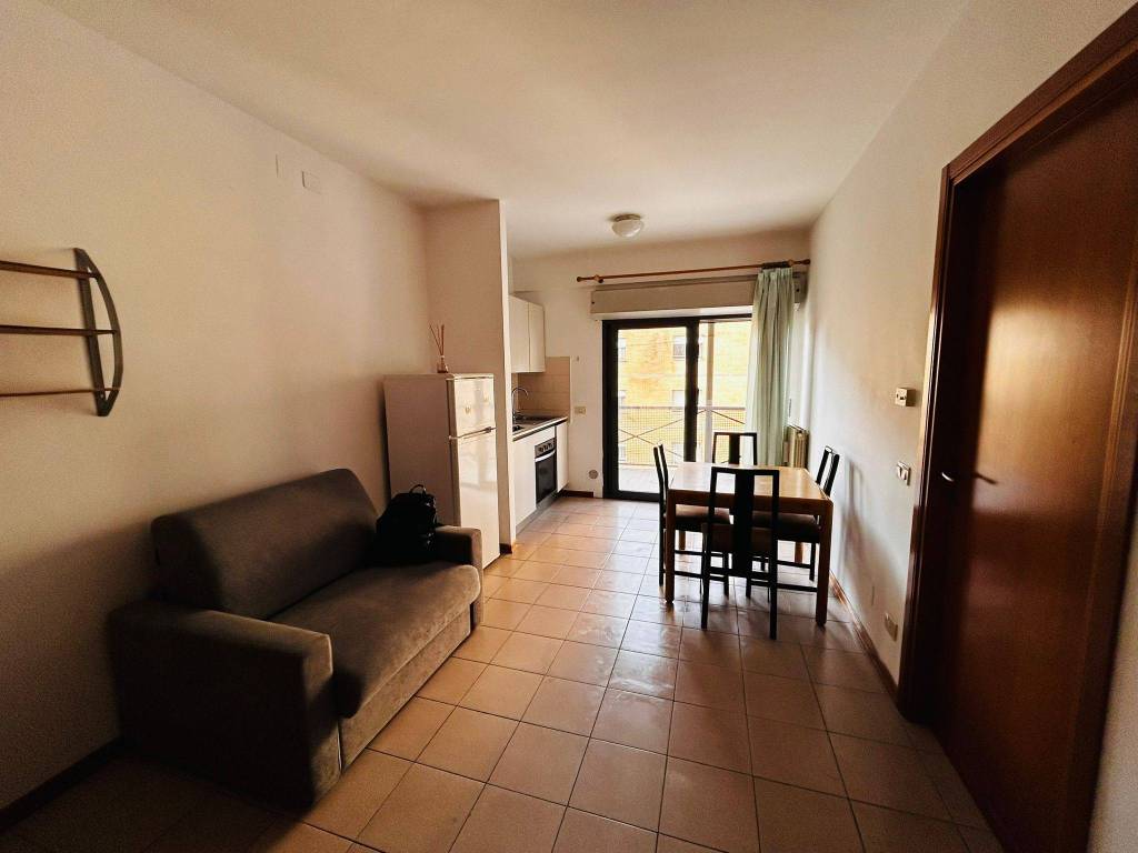 Appartamento a Perugia in Via Mario Angeloni, 35 - Foto 3