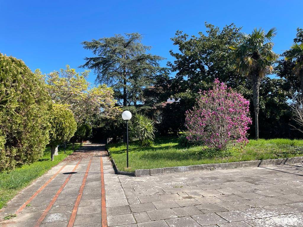 Villa a Salerno in Via degli Uffici Finanziari - Foto 3