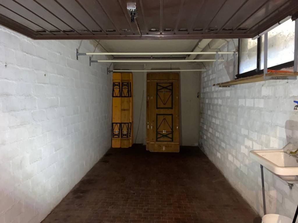 Box / garage a Bologna in Via Amedeo Lipparini, 1 - Foto 2
