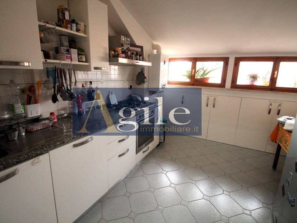 Appartamento a Ascoli piceno in VIA SASSARI, 18 - Foto 5