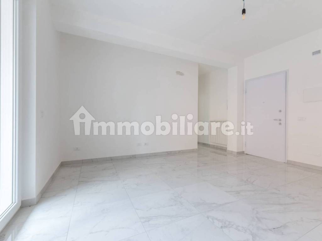 Appartamento a Ladispoli in Via Oneglia - Foto 4