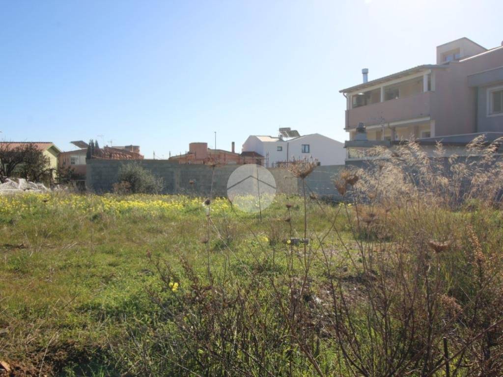 Terreno a Sinnai in Via Francesco Petrarca - Foto 3