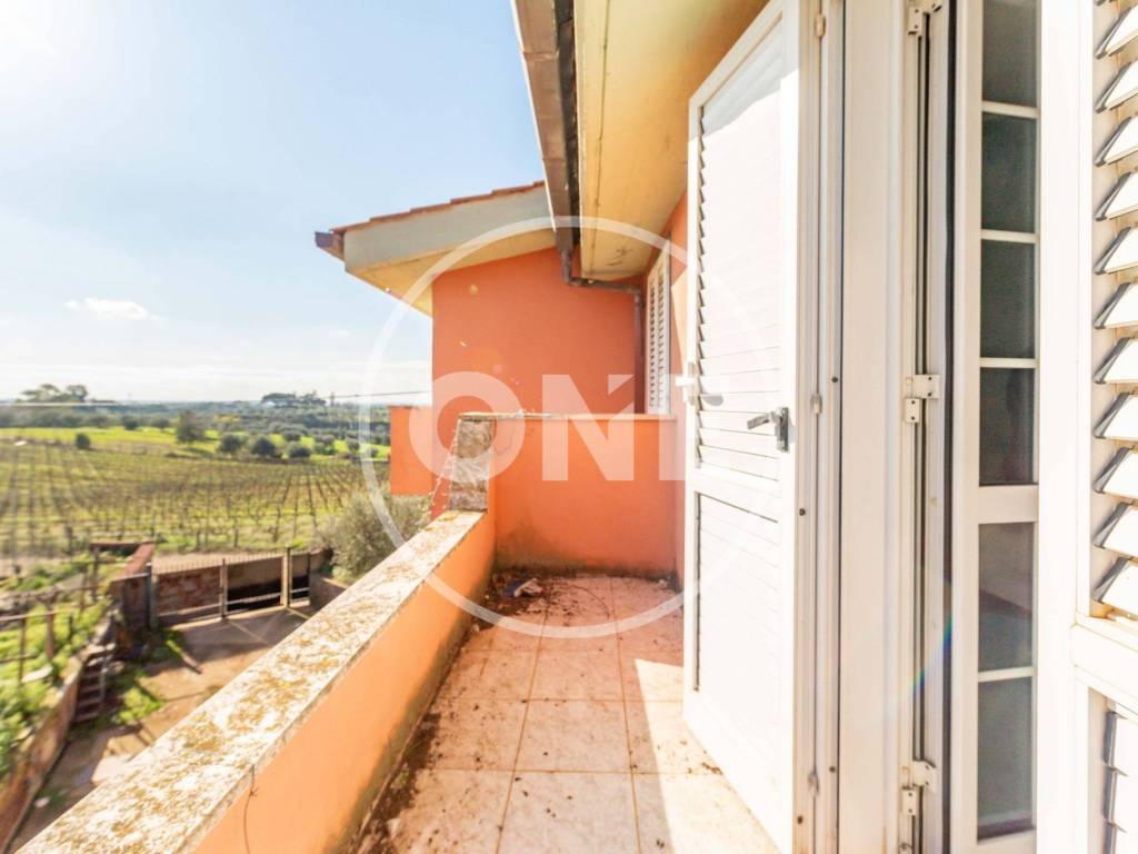 Villa a Aprilia in Via Idro, 2 - Foto 5