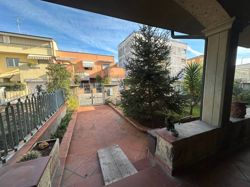 Villa a Viareggio in Via Mario Paolini, 14 - Foto 5