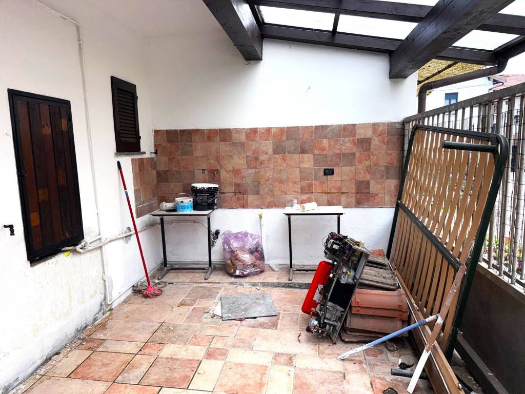 Villa a Castelletto sopra ticino in Via Caduti per la Libertà, 189 - Foto 4