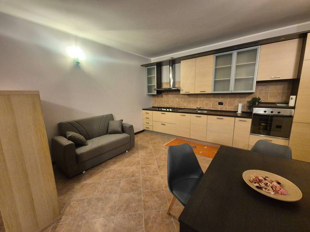 Appartamento a Assago in Via Papa Giovanni XXIII - Foto 3