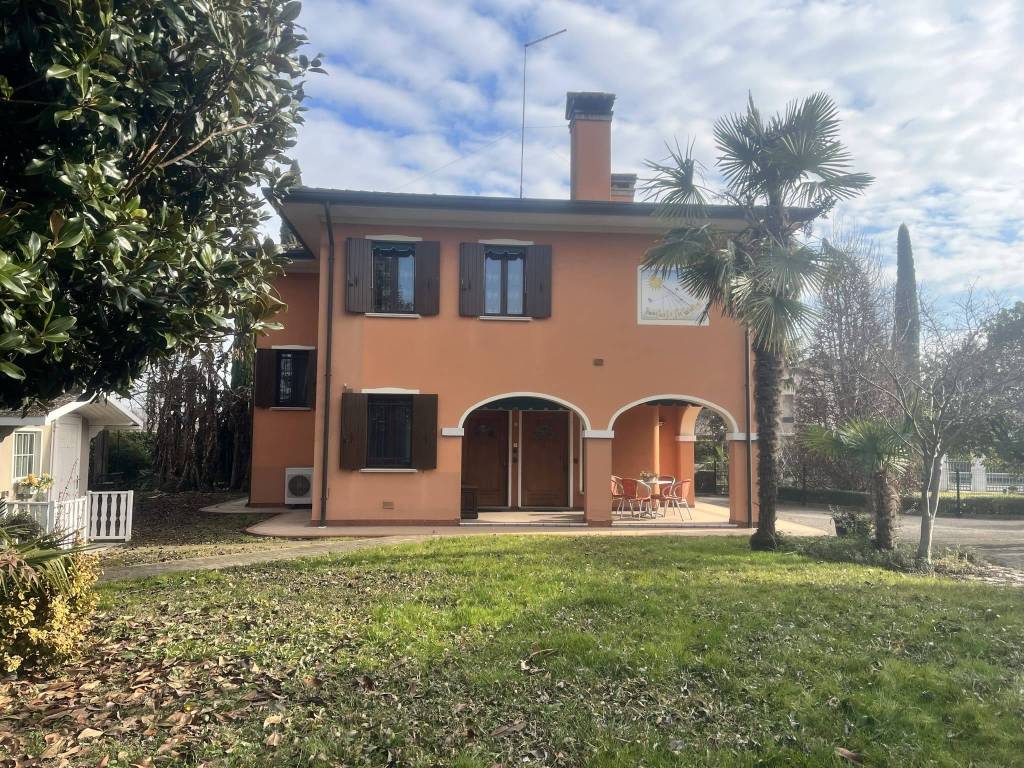 Villa a Pianiga in Via Marinoni, 25 - Foto 2