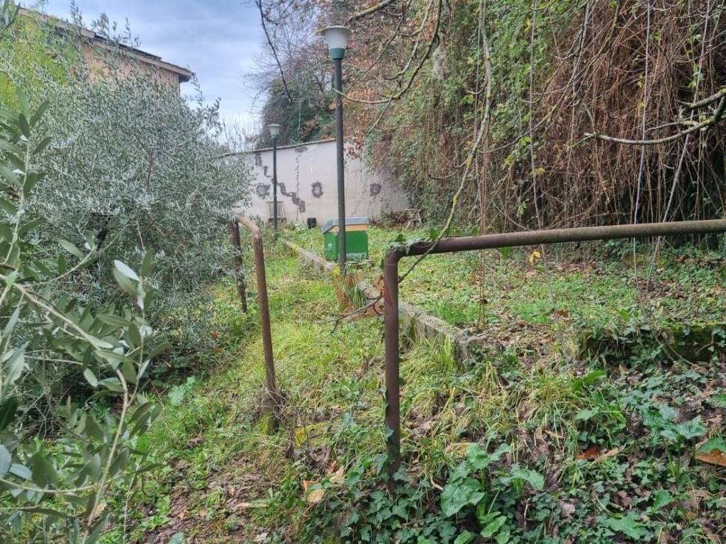 Terreno a Monte compatri in Via Mont'Est - Foto 2