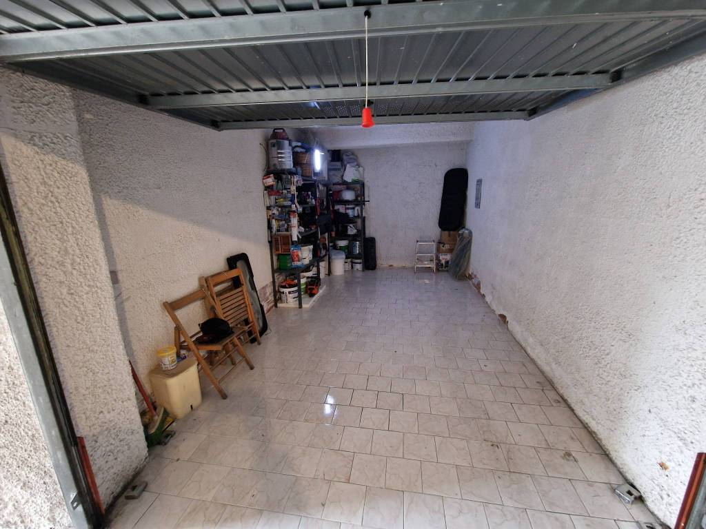 Box / garage a Giarre in Via Arturo Toscanini - Foto 3