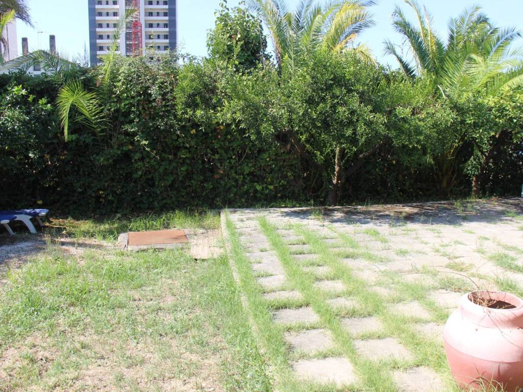 Villa a Salerno in Via degli Uffici Finanziari - Foto 4
