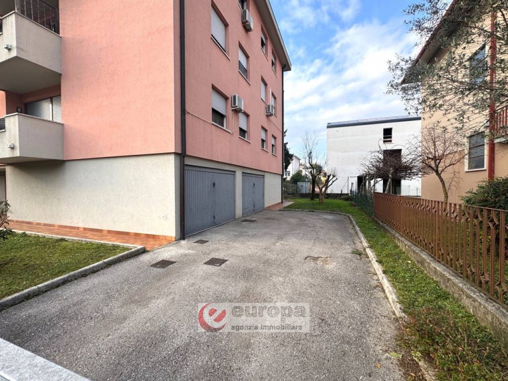 Appartamento a Vicenza in Viale Trento - Foto 4