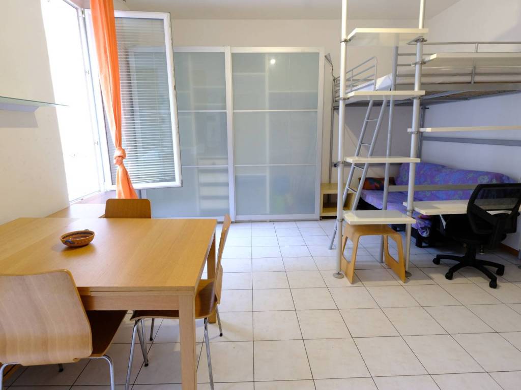 Appartamento a Trieste in Via Giacomo Matteotti, 13 - Foto 2