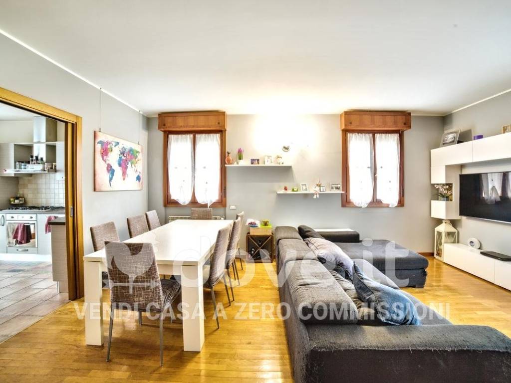 Appartamento a Brivio in Via Cartiglio, 23 - Foto 2