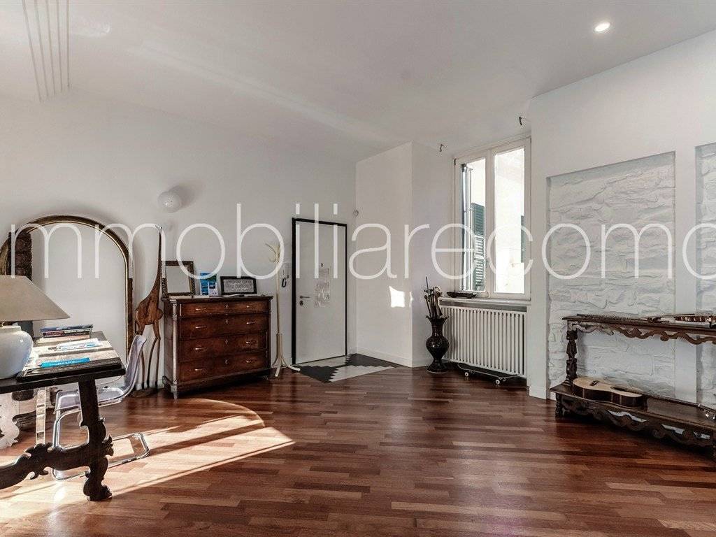 Appartamento a Como in Via Borgovico - Foto 3
