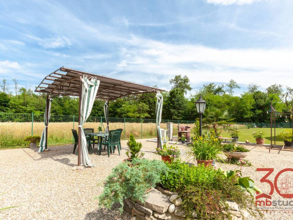 Appartamento a Locate varesino in Via alle Valli - Foto 5