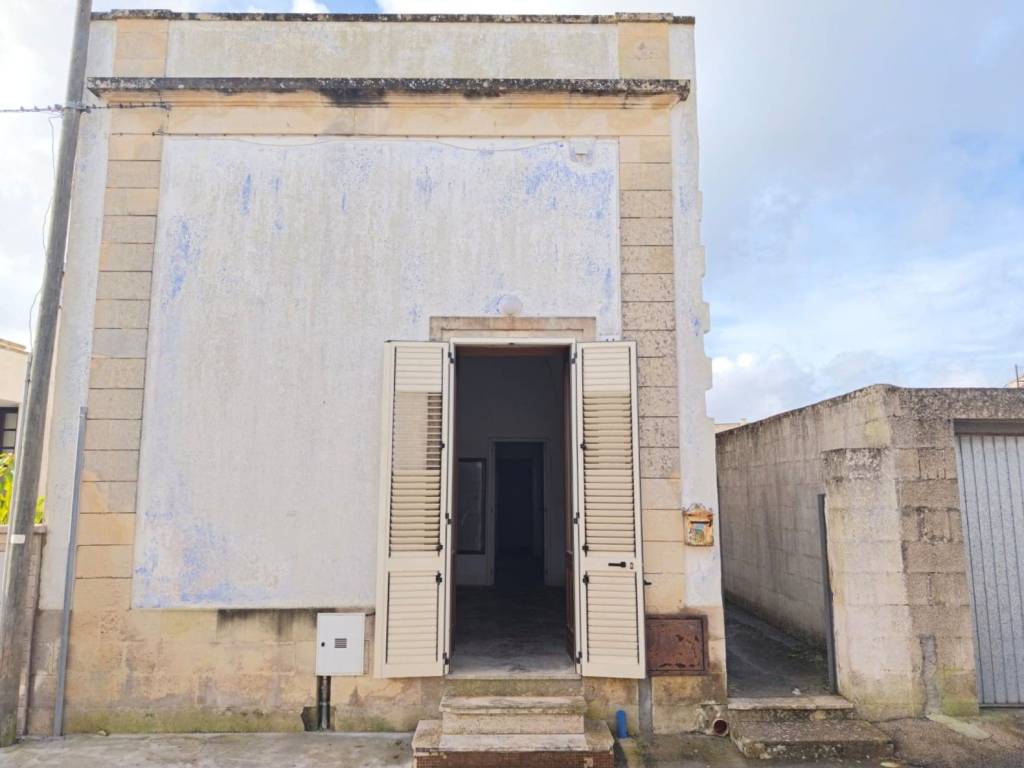 Casa indipendente a Minervino di lecce in Via Amerigo Vespucci - Foto 2