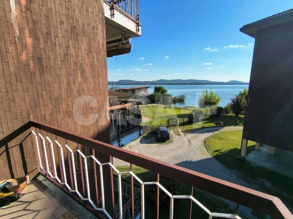 Appartamento a Gavirate in VIA AL LAGO, 78 - Foto 2