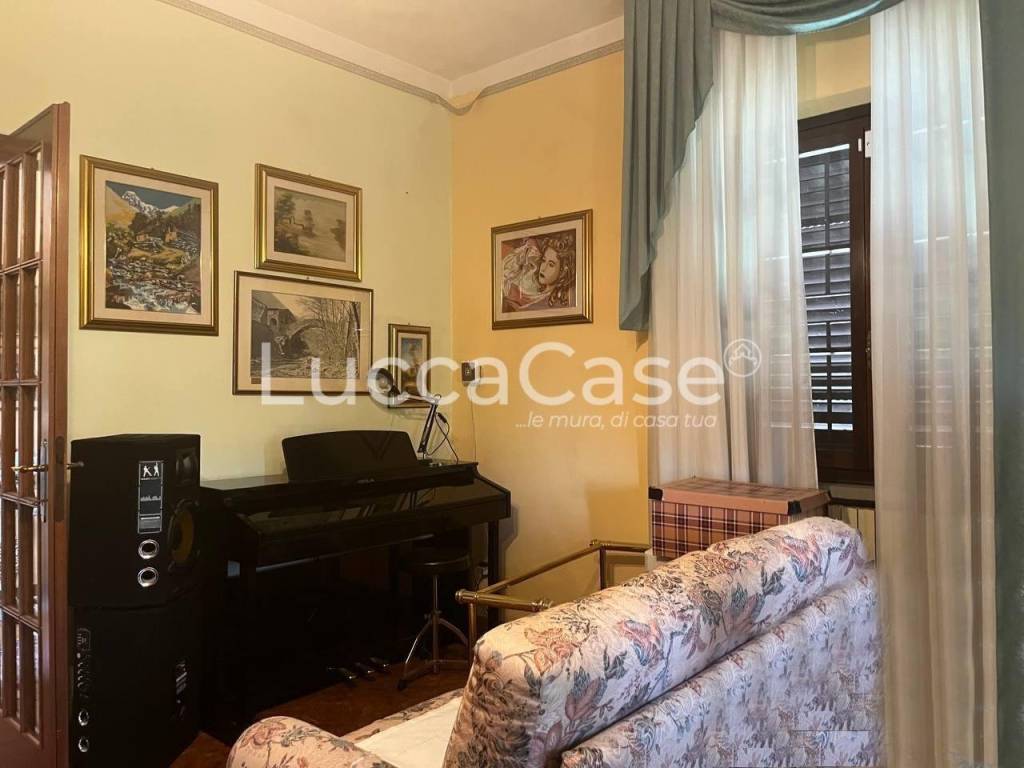 Villa a Porcari in Via Torre, , 55016 - Foto 4