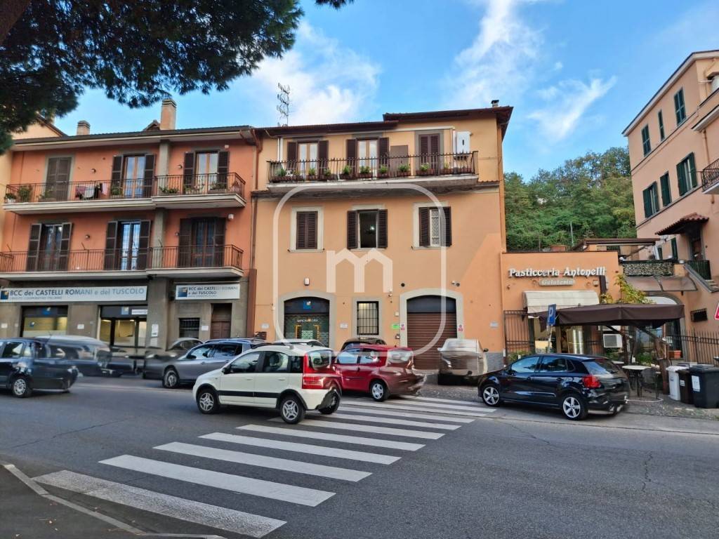 Appartamento a Monte porzio catone in Via Frascati, 13 - Foto 2
