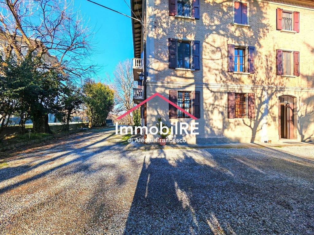 Appartamento a Castellarano in Via Cadiroggio - Foto 2