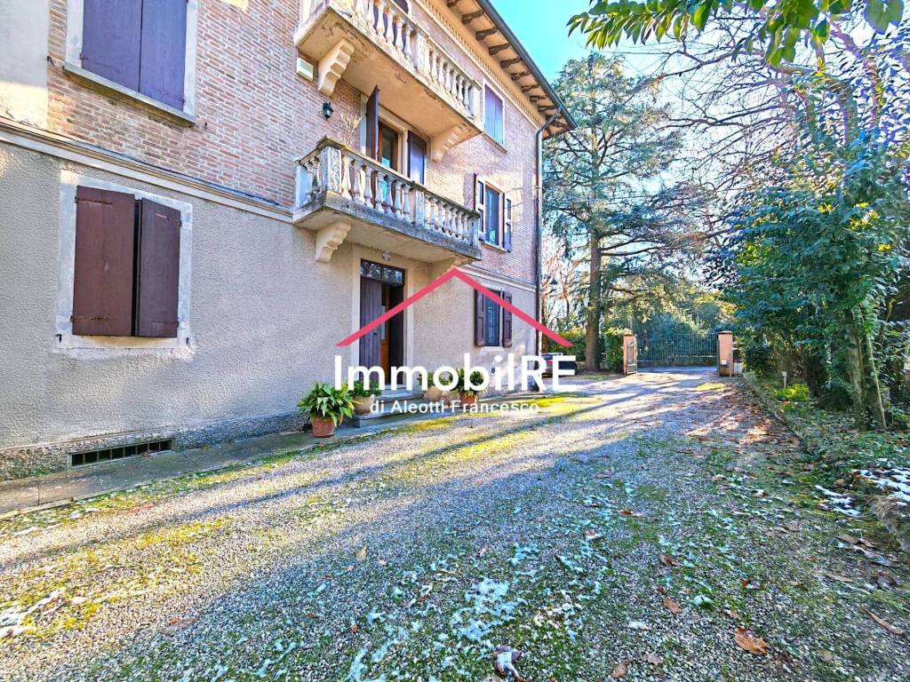 Appartamento a Castellarano in Via Cadiroggio - Foto 3